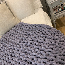 Load image into Gallery viewer, Knit Throw Blanket

